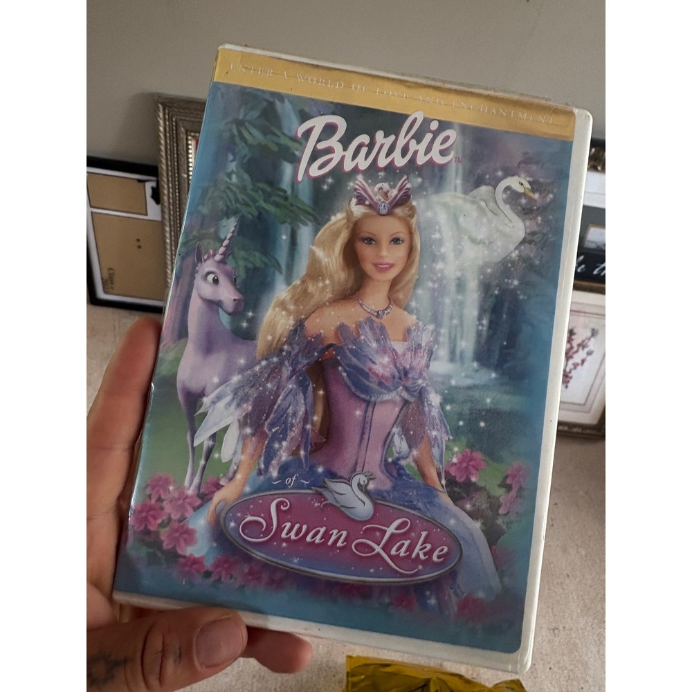 Barbie of Swan Lake DVD 2003 Animated Family Movie Odette Unicorn Clamshell Case